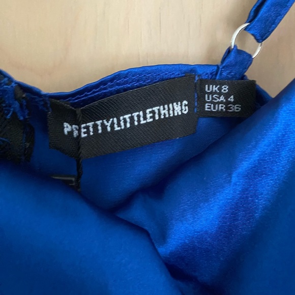 Pretty little thing royal blue crop top size 4 - Picture 5 of 5